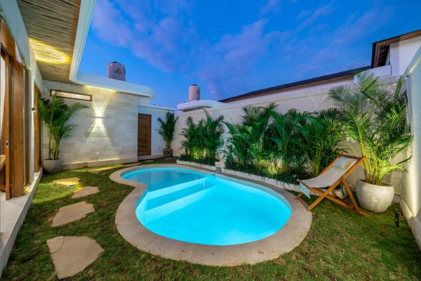Bali Bliss - Dip into Paradise Brand New 2BDR Villa with Private Pool, Забронировать  Керобокан Бадунг