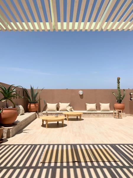 The Line Up, Забронировать  Недорогие отели Мирлефт, недорогие