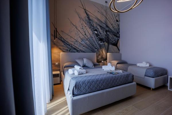 Maria Maruzzella B&B Luxury Suites, Забронировать  Неаполь Кампания, рядом с Центральный железнодорожный вокзал Неаполя