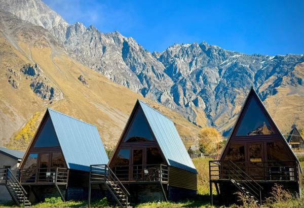 Cottages DILA, Забронировать  Степанцминда Казбегский муниципалитет