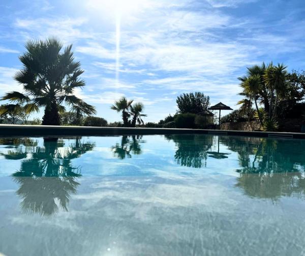 Villa La Cadière avec piscine, Забронировать  Ла-Кадьер-д'Азюр Альпы