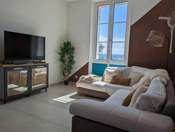 Villa vue mer proche mer 10 personnes, Забронировать  Сен-Рафаэль Mimosa Road