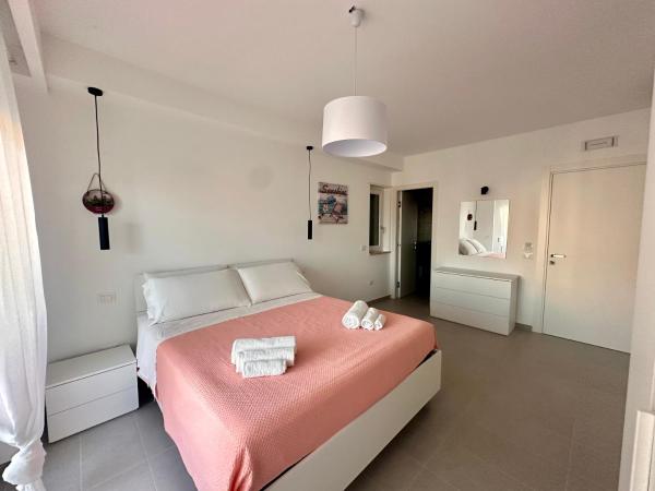 La Maison de Marcelle, Забронировать  Отели в центре Тропеа, в центре