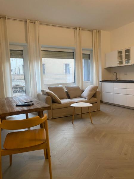 Apart Hotel - Suites Umberto I, Забронировать  Сассари Sardinia North, рядом с Этнографический музей