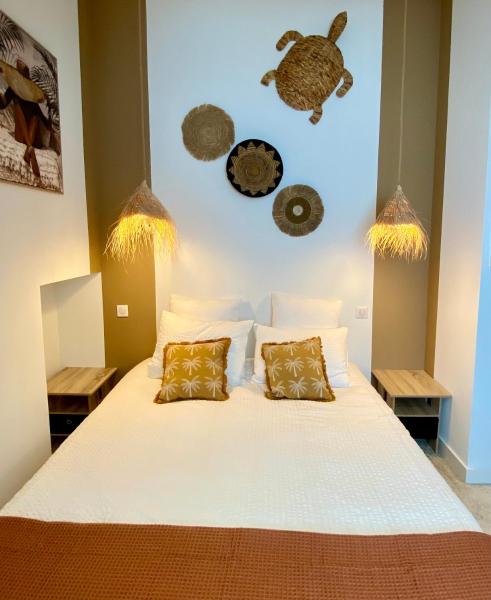 Lady Jule Chambres d hôtes & spa, Забронировать  Сент-Люс-Сюр-Луар 