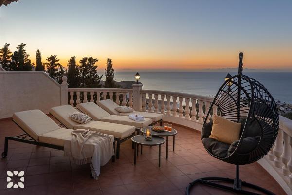 Villa Costa del Cielo by Abahana Villas, Забронировать  Отели Коста-Бланка с бассейном, Бассейн