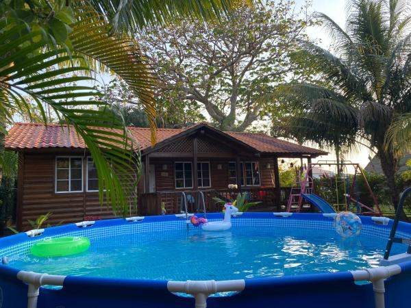 Hermosa Cabaña en Marbella!Omoa, Cortès, Забронировать  Отели Омоа с бассейном, Бассейн