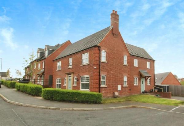 Cosy B & B, Забронировать  Hugglescote Лестершир