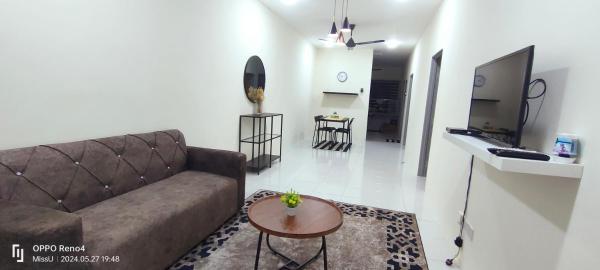 D\Iman UTP Seri Iskandar Homestay, Забронировать  Кампунг-Бота-Кири 