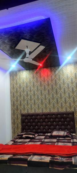 Radhekunj Homestay, Забронировать  Удджайн штат Мадхья-Прадеш