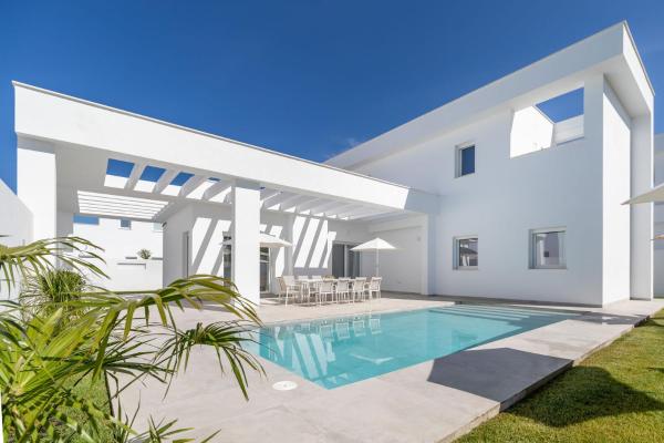 Elena Sea Villa, Забронировать  Побладо-де-Санкти-Петри Андалусия