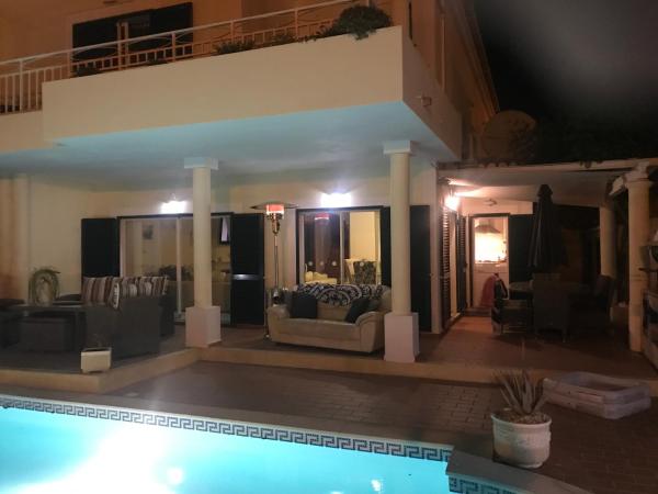 Villa das Acacias Praia da Luz beautiful 3 bedroom villa with sea views, Забронировать  Луш Барловенто