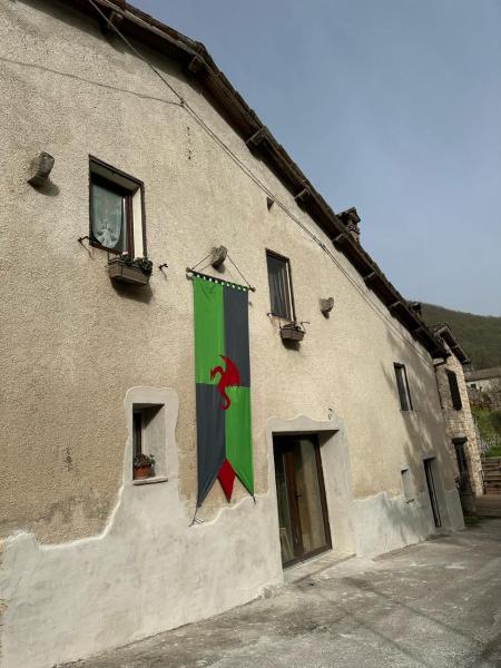 Al drago Maraone, Забронировать  Сефро Марке