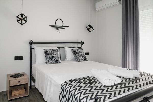 Calliope\s Rhodes City Comfort