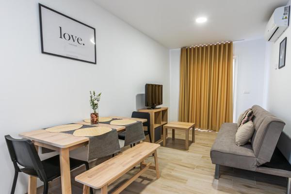 Apartamentos Turisticos José Cruz, Забронировать  Нерха Axarquía, рядом с Playa Carabeillo