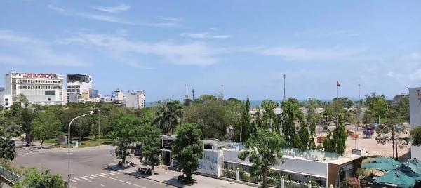 Khách sạn Khải Hoàn