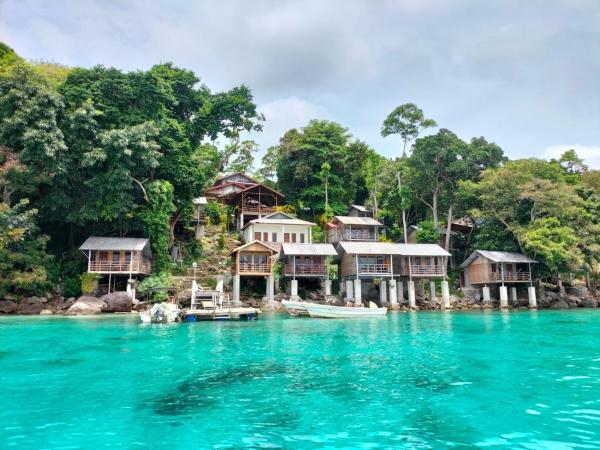 Olala Bungalows and Restaurant, Забронировать  Отели Сабанг 5 звезд, 5*