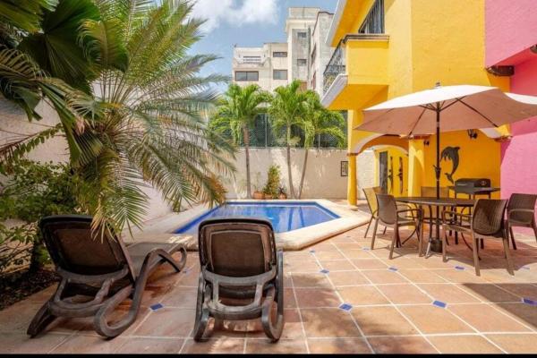 Villa México a 5 Minutos de la playa, Забронировать  Отели Канкун с парковкой, рядом с Автобусный вокзал Канкуна, Парковка