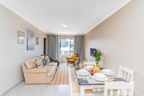 Airville Luxury Apartments, 7min Drive to Cresta Mall, Забронировать  Рандбург 