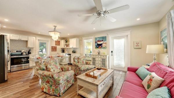 Canal Lower-Gorgeous 3 bed 3 bath near SK Village