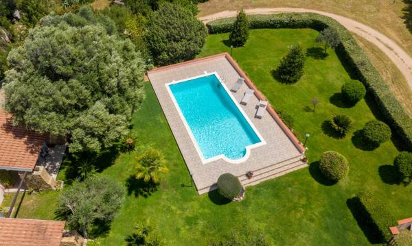 Sardinia Family Villas - Villa Adina with private pool in Arzachena, Забронировать  Арцакена Изумрудный берег