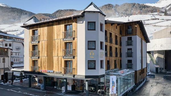 stefan Hotel