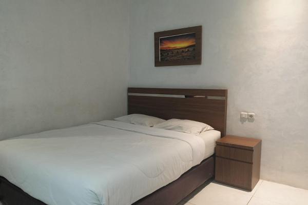 Hotel O Sunrise Garage Home