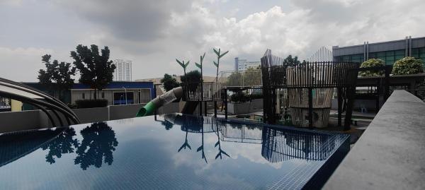 THR1 Cozy Studio with Netflix SKYTREES