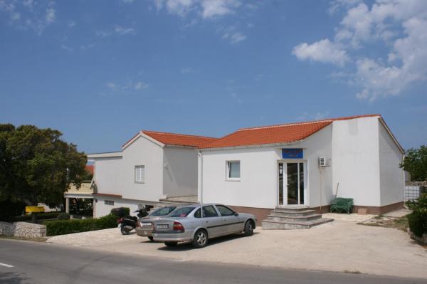 Apartments with a parking space Mandre, Pag - 6456, Забронировать Апартаменты/квартира Апартаменты Мандре, Апартаменты/квартира