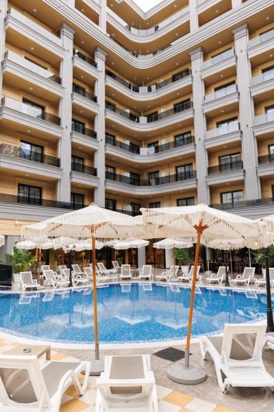 Fafa Sun Hotel