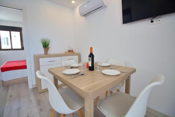 Apartamentos La Siesta