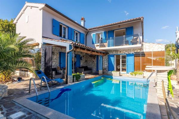 Villa Lea Lana Vinodol by aneo travel, Забронировать  Отели Приморско-Горанской жупания с бассейном, Бассейн