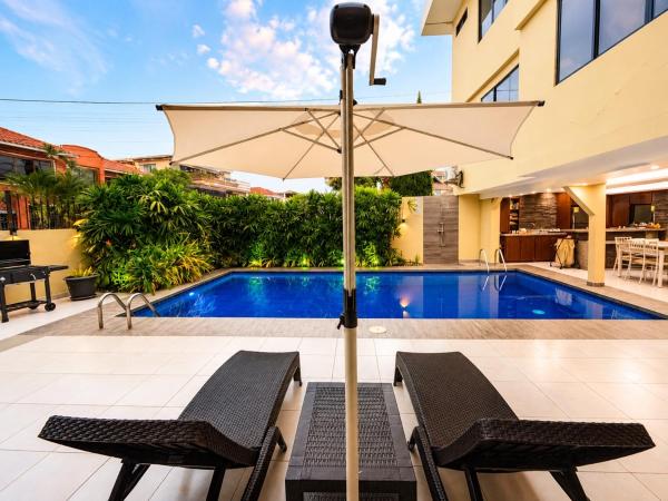 Departamento de 1 habitación, Забронировать  Отели Эль-Оро с бассейном, Бассейн