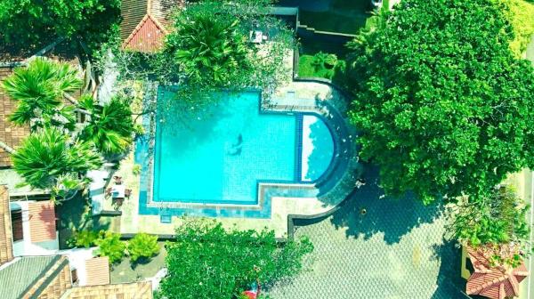 Sun Shine Inn Unawatuna, Забронировать  Отели Округа Галле с бассейном, Бассейн