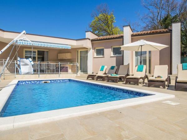 Villa Dina Comfortable holiday residence, Забронировать  Лабин Истрия