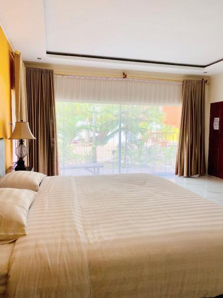 Sunmoon Beach Resort Likupang Timur, Забронировать  Pulau Mogogimbun провинция Северный Сулавеси