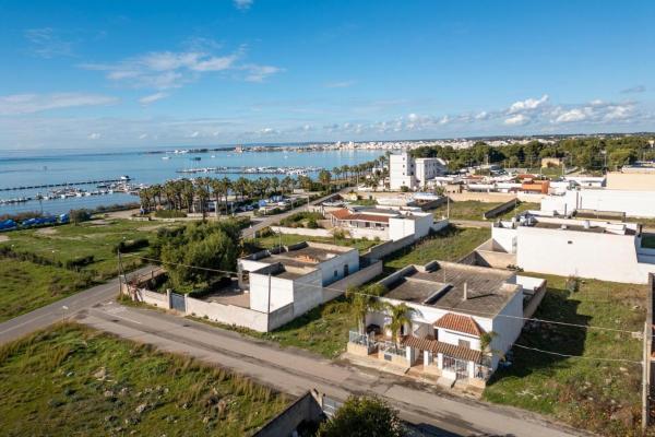 Villetta Sul Mare Conchiglia dOro, Забронировать  Порто-Чезарео Porto Cesareo Beaches