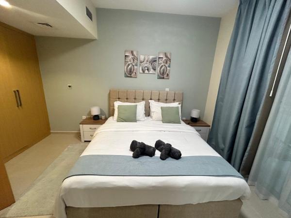 Deluxe 1BHK Apt in JVC, Self check in, Забронировать  Дубай Эмират Дубай