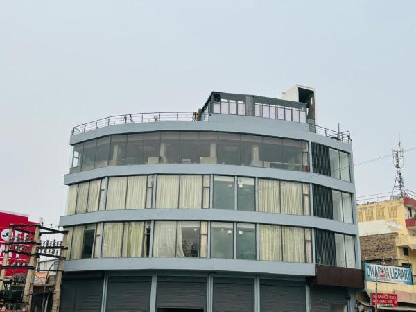 Hotel Runway Inn, Забронировать  Джодхпур штат Раджастхан