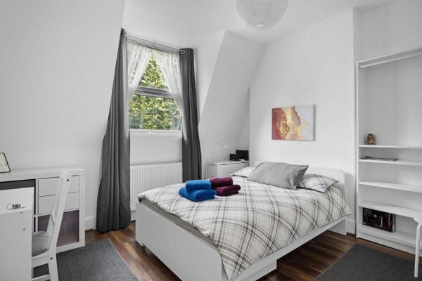 Modern Spacious Rooms 10 Minutes from Big Ben, Забронировать  Лондон Большой Лондон