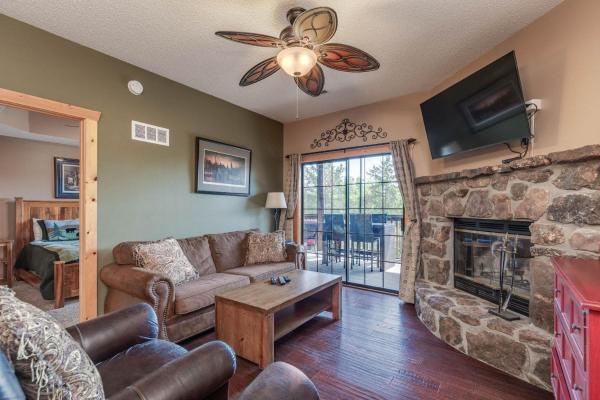 2BR Village At Indian Point 902 near SDC-Free Tickets Daily up to $500 Value, Забронировать  Брэнсон Table Rock Lake