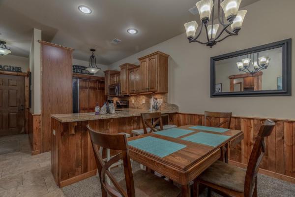 2BR Village At Indian Point 503 near SDC-Free Tickets Daily up to $500, Забронировать  Брэнсон Table Rock Lake