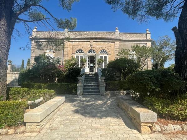 Villa Quartarella - La bellezza nel silenzio - piscina, Забронировать  Отели Мичелика с бассейном, Бассейн