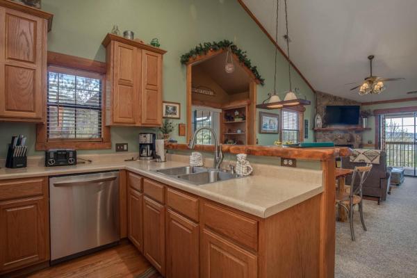 2BR Village At Indian Point 2009 near SDC - Free Tickets Daily up to $500, Забронировать  Брэнсон Table Rock Lake