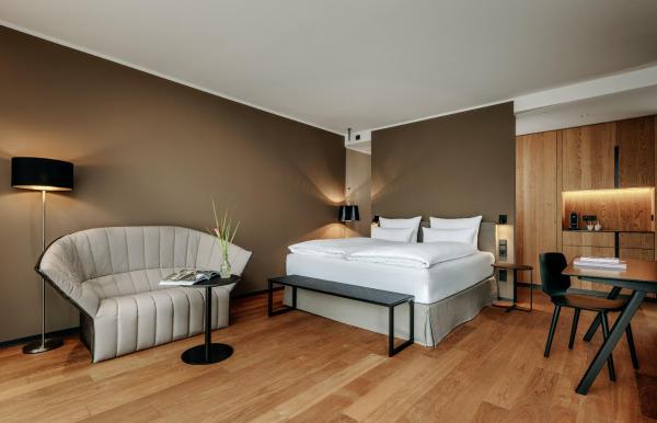 Relais & Châteaux Hotel Diepeschrather Mühle, Забронировать  Бергиш-Гладбах Bergisches Land