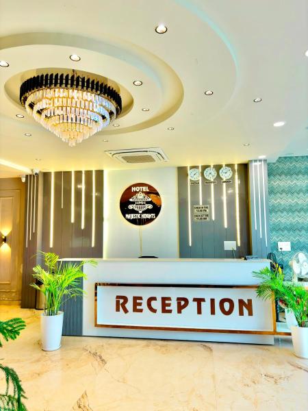 Hotel Majestic Heights Agra