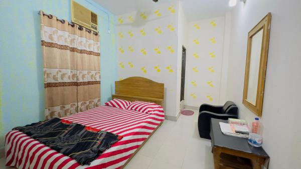 Hotel Rongdhanu Residential, Забронировать  Дакка Бангладеш