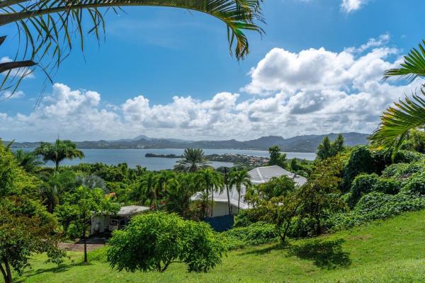 Villa Illary, paradise vert, Забронировать  Ле-Робер Ла-Трините