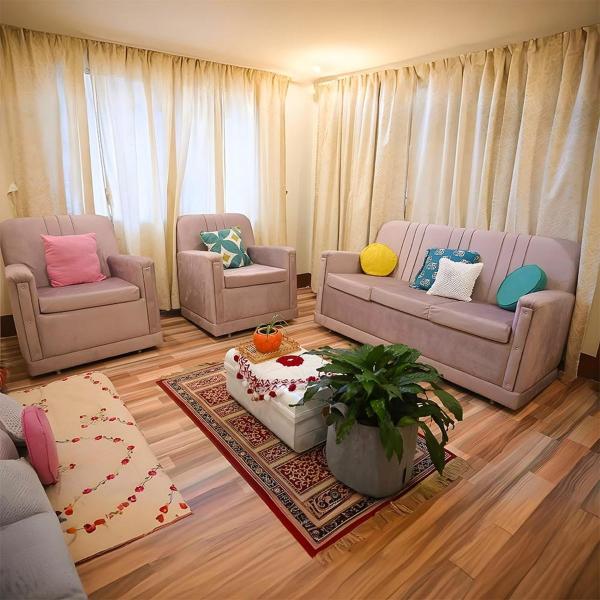 Xorai A Tray of Serenity, Забронировать  Недорогие отели Тезпур, недорогие