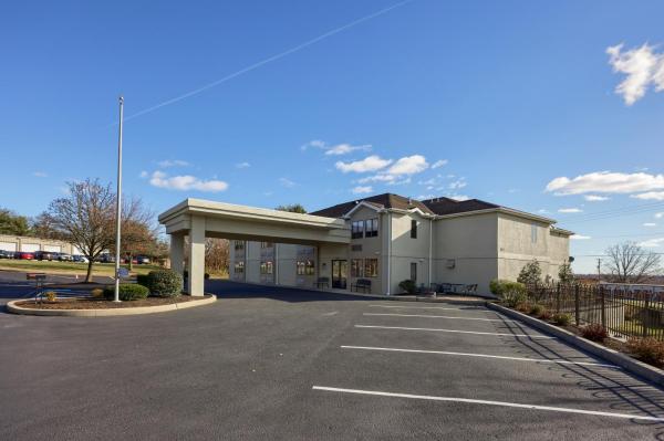 Lititz Pointe Inn and Suites, Забронировать  Литиц Пенсильвания